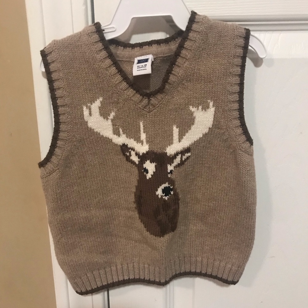 Deer sweater vest!